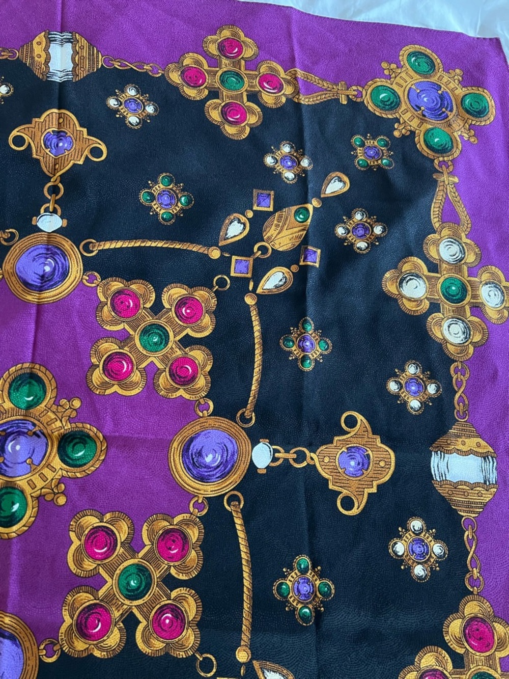 Adrienne Vittadini Square Scarf Jewelry Chain Print Purple Gold Vintage Style - Picture 5 of 6